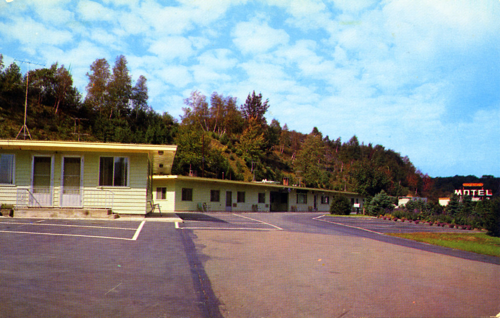 Nichols Village Motel Clarks Summit PA Located at Scranton… Flickr