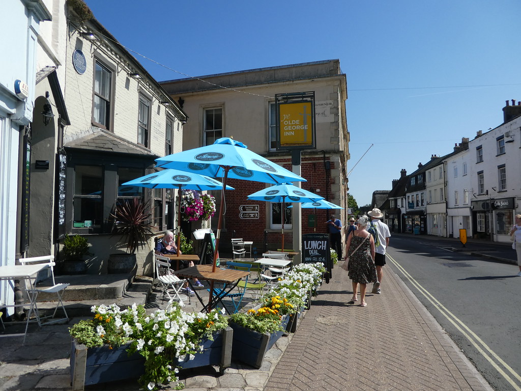 A walk around Christchurch, Dorset Love Travelling Blog