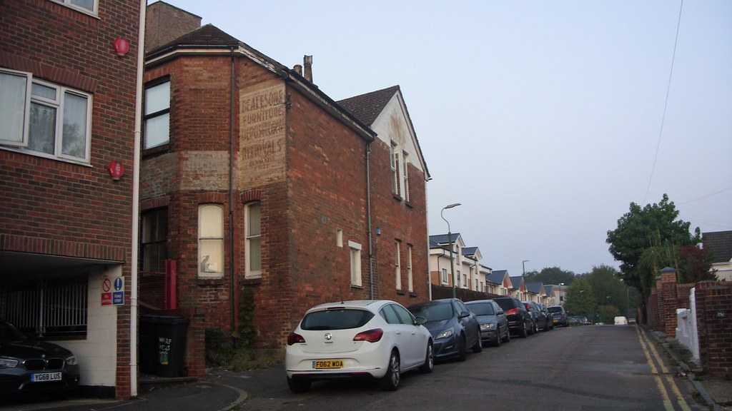 Wharfdale Road, Bournemouth An early morning tour in Septe… Flickr