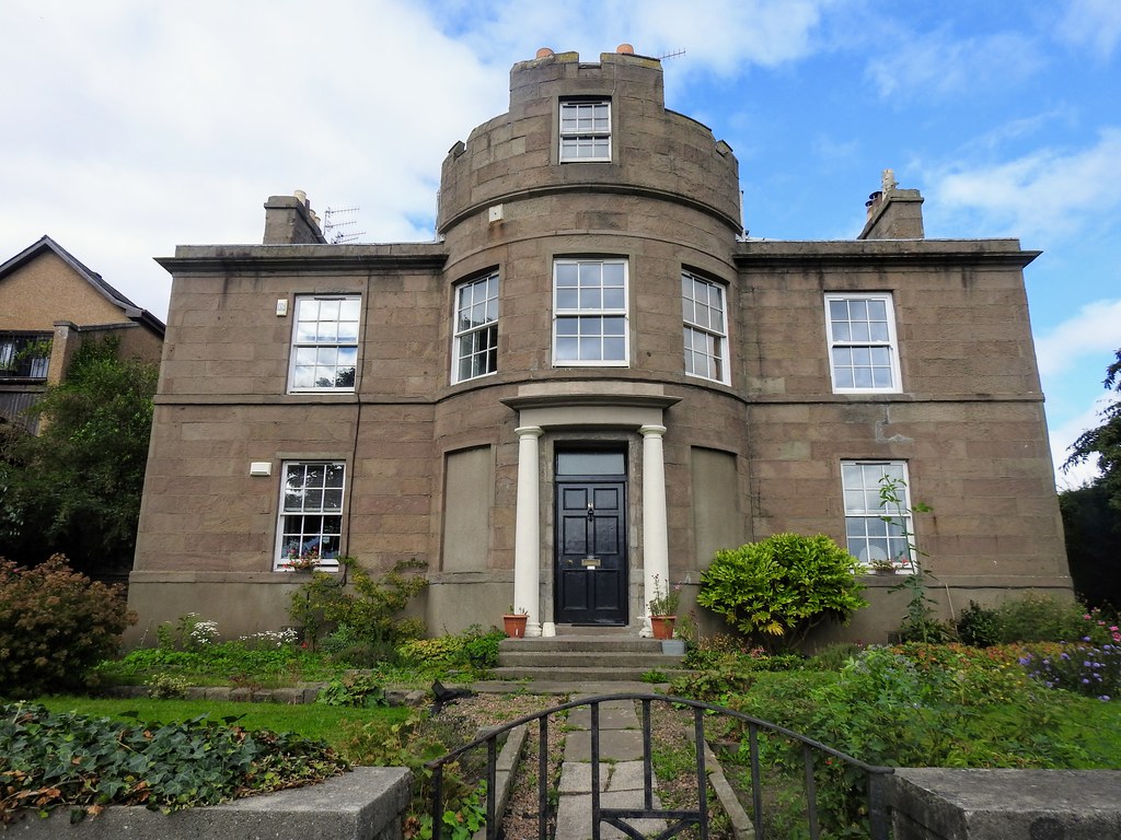 61 Magdalen Yard Road Magdalen Yard Road, Dundee. Built c.… Flickr