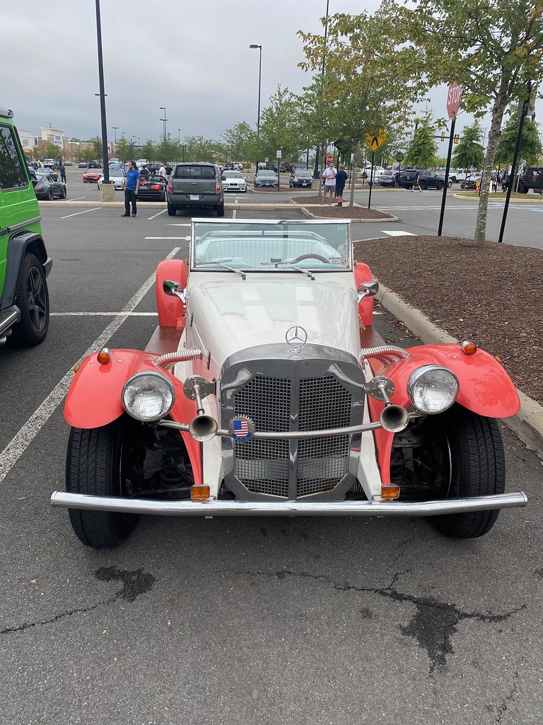 Dulles Cars and Coffee 2021_0829 Flickr