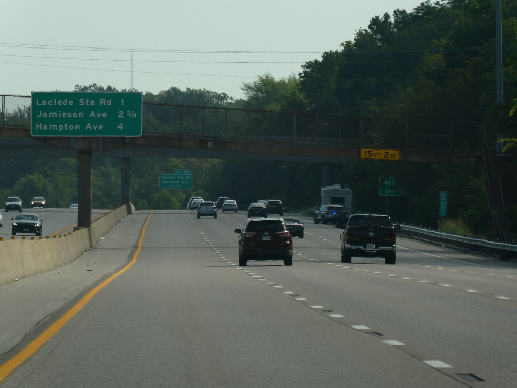 Laclede Station, Jamieson, Hampton I44 Exit Signs_P102026… Flickr