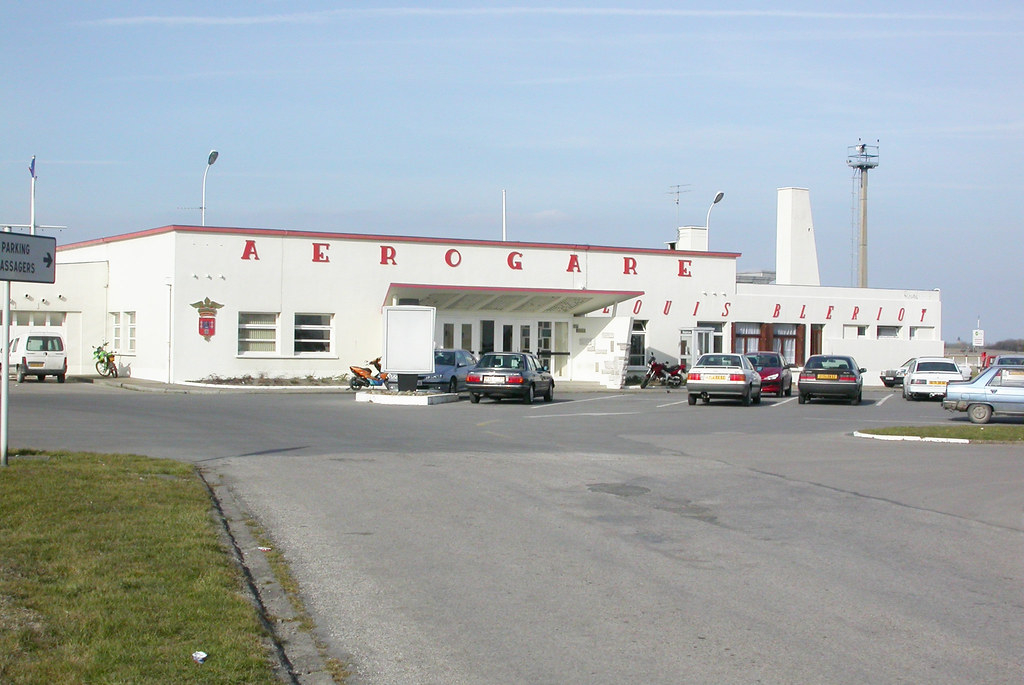 Aerogare Calais. CalaisDunkerque Airport, Marck, Calais, … Flickr