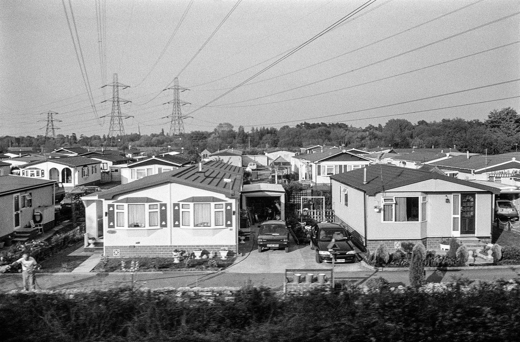 Riverside Park Homes, Addlestone, Surrey, 1991, 915i54 Flickr