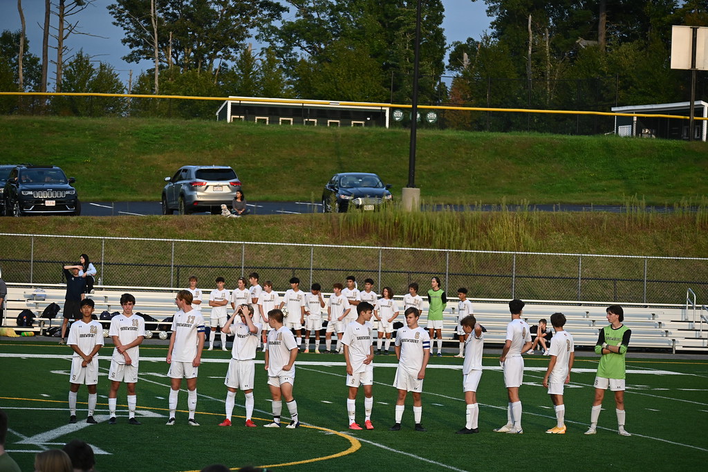 SHS vs Wachusett 91421 Flickr