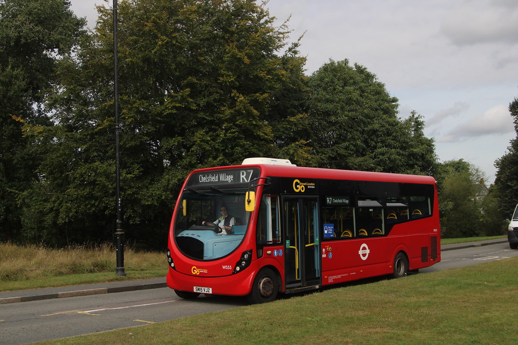 WS55 SM15 VJZ R7 to Chelsfield Village OfficialJoxhieBuses Flickr