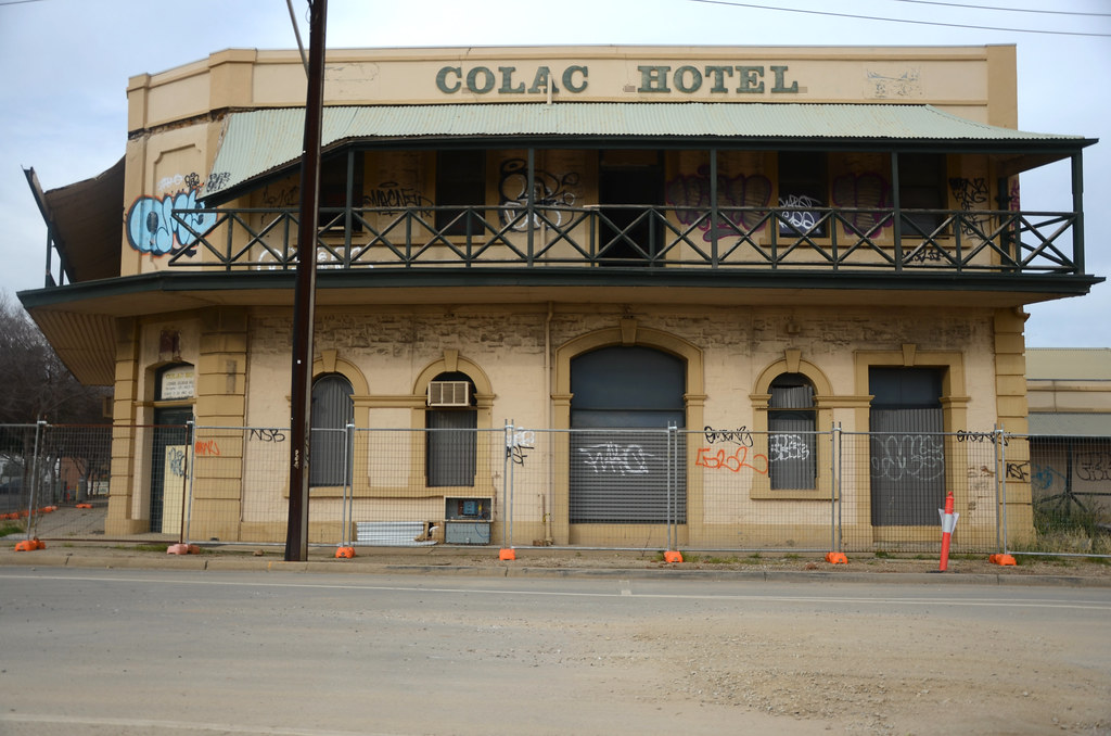 DSC_2922 Colac Hotel, 1 Santo Parade, Port Adelaide, South… Flickr