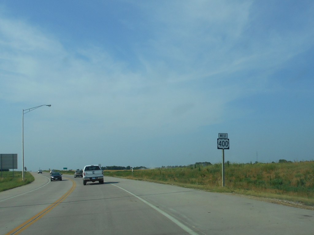 Fredonia, KS US 400 Fredonia, KS US 400 W Bound bypasses… Flickr