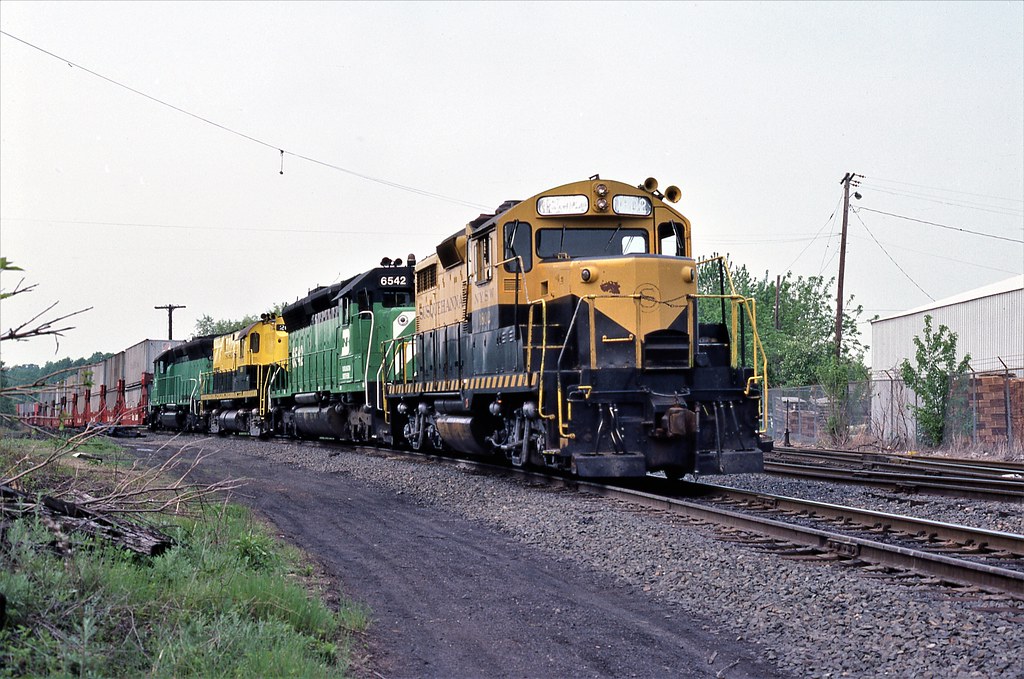 Big Freight In Maybrook A New York, Susquehanna & Western … Flickr