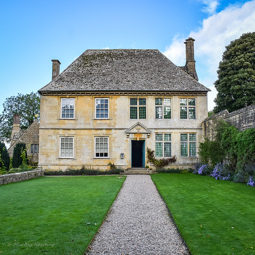 Manor Entrance Snowshill Manor Murray Harding Flickr