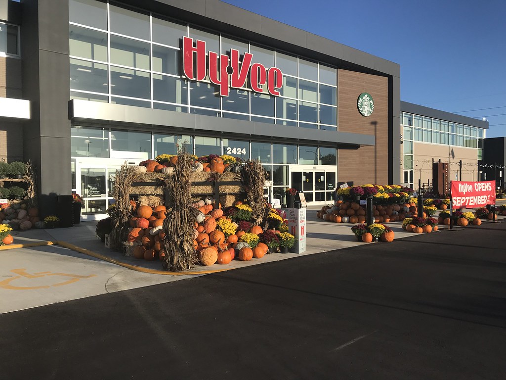 Eau Claire Produce/Bakery Flickr