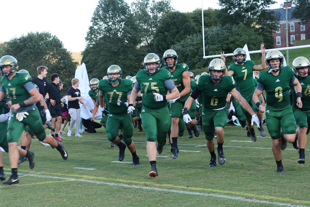 09242021 Varsity Football vs Charlotte Country Day Flickr