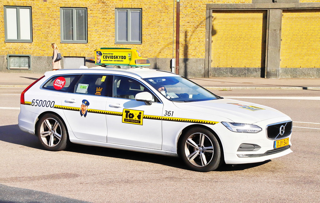 Volvo V90 Taxi in 31.8.2021 1911 Schwede… Flickr