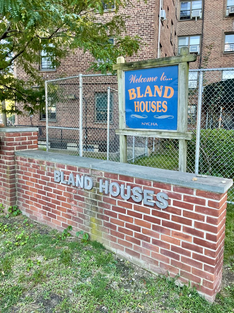 to Bland Houses / Queens, NYC Steven Vance Flickr