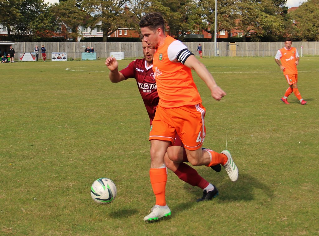 Lee Chappell takes on an opponent (2) FA Cup 1st Qual. Rou… Flickr
