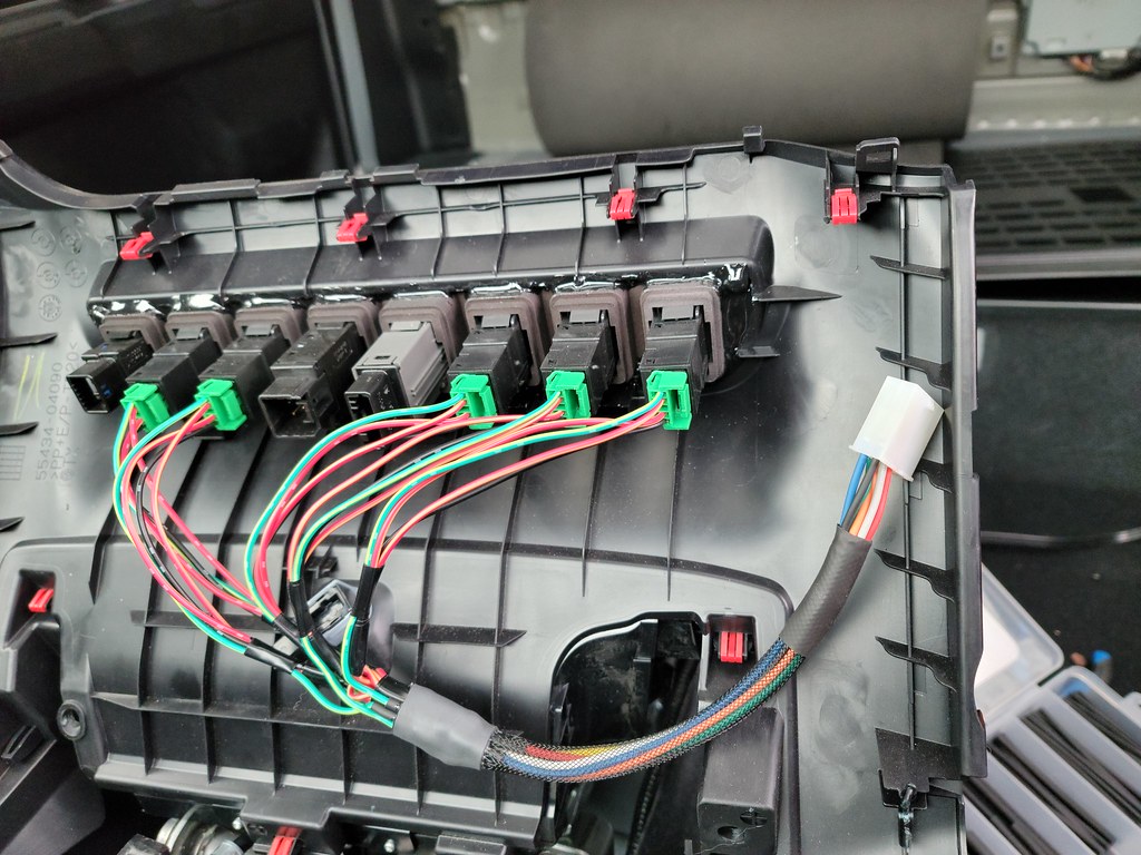 Tapping the Dash Lights Circuit Page 5 World