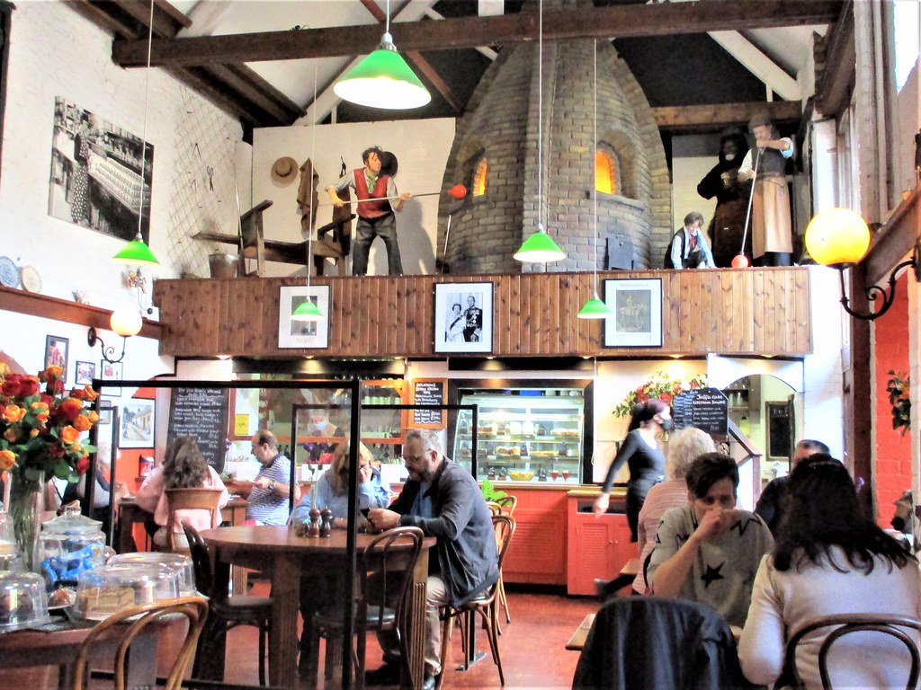 Old Pottery Restaurant House of Marbles Busy, busy, busy. … Flickr