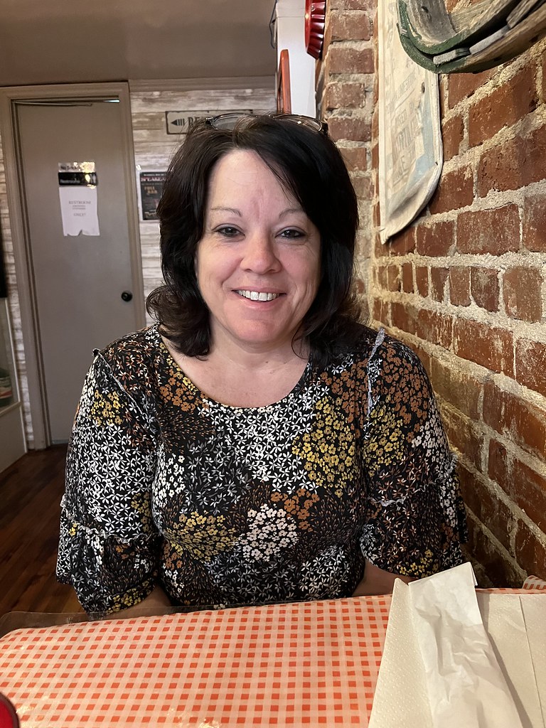 491251B0BD034F3DA7ED356E81E9F9BE Troy Guthrie Flickr