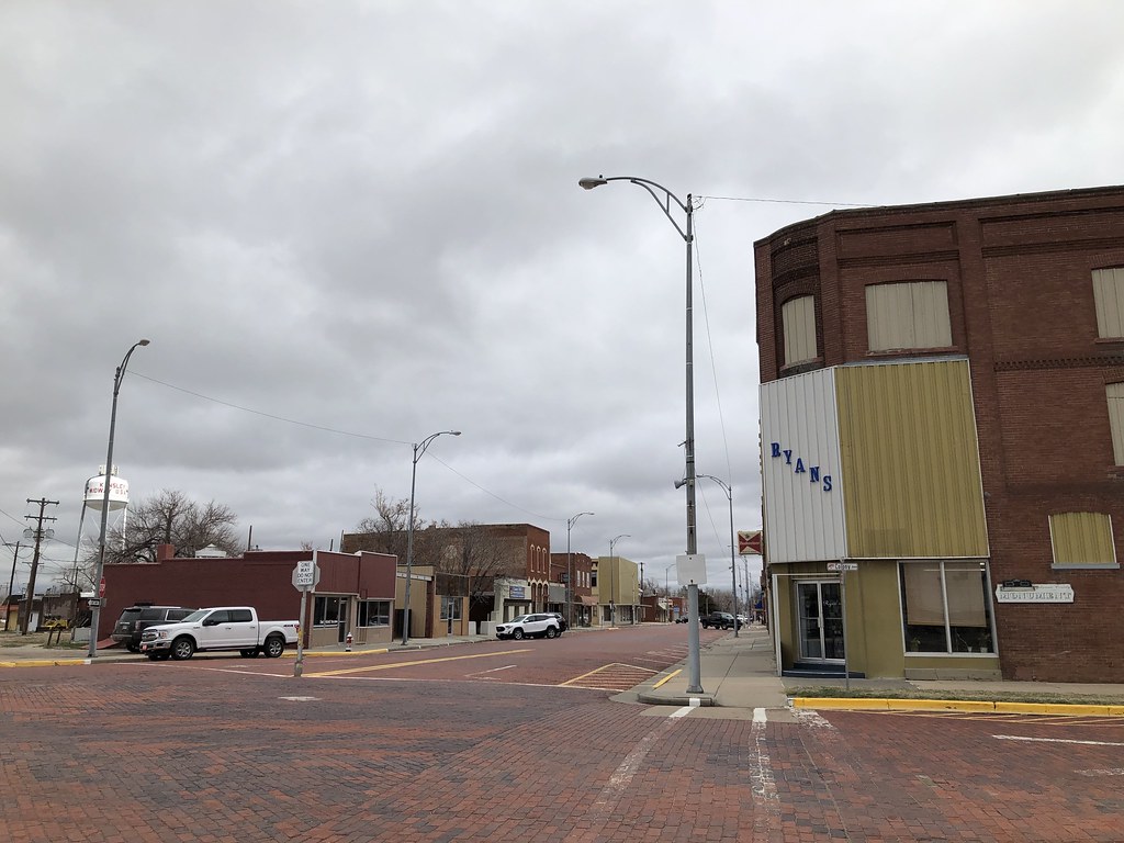 Kinsley, KS E 6th Street Austin Dodge Flickr