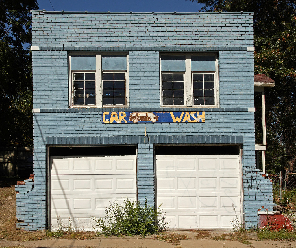 WORKING AT THE CAR WASH Kansas City, Missouri USA Flickr