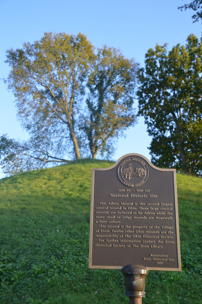 DSC_6527 Adena Mound in Enon, OH. Saturday, October 9, 202… Flickr