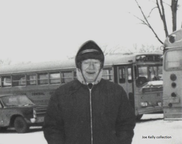 DeRuyter, NY Central School, 1976 buses DeRuyter, New Yo… Flickr