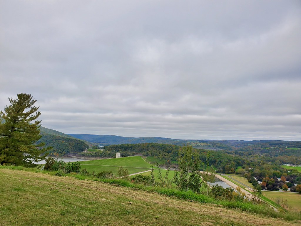 Pennsylvania Center View from the Pennsylvania Wel… Flickr