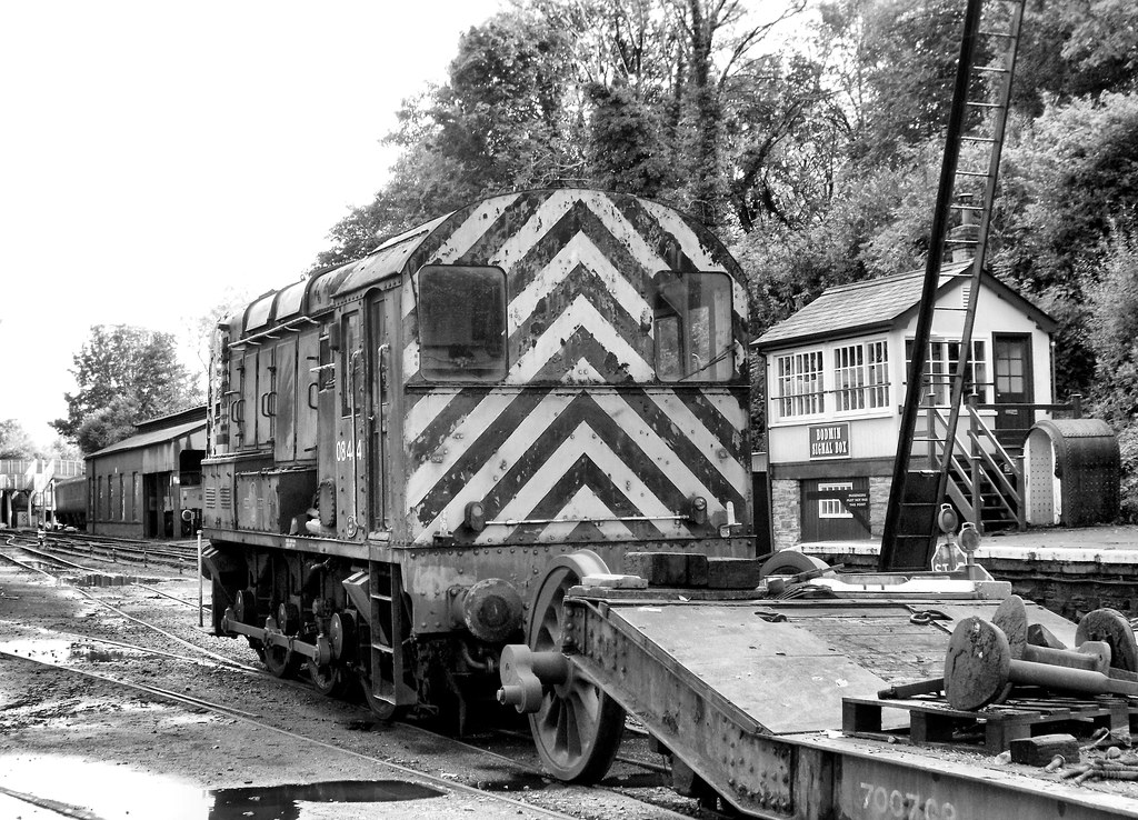 Bodmin General 08444 and Bodmin Signal Box. Bodmin General… Flickr