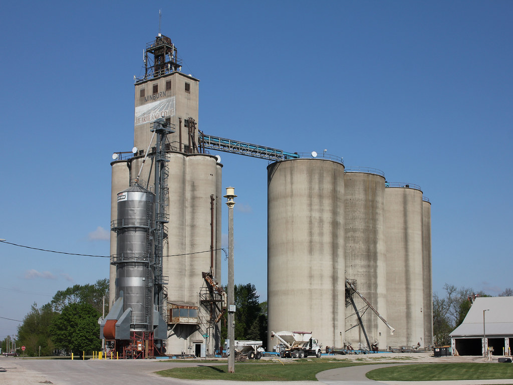 Heartland CoOp Elevator Minburn, IA Tom McLaughlin Flickr