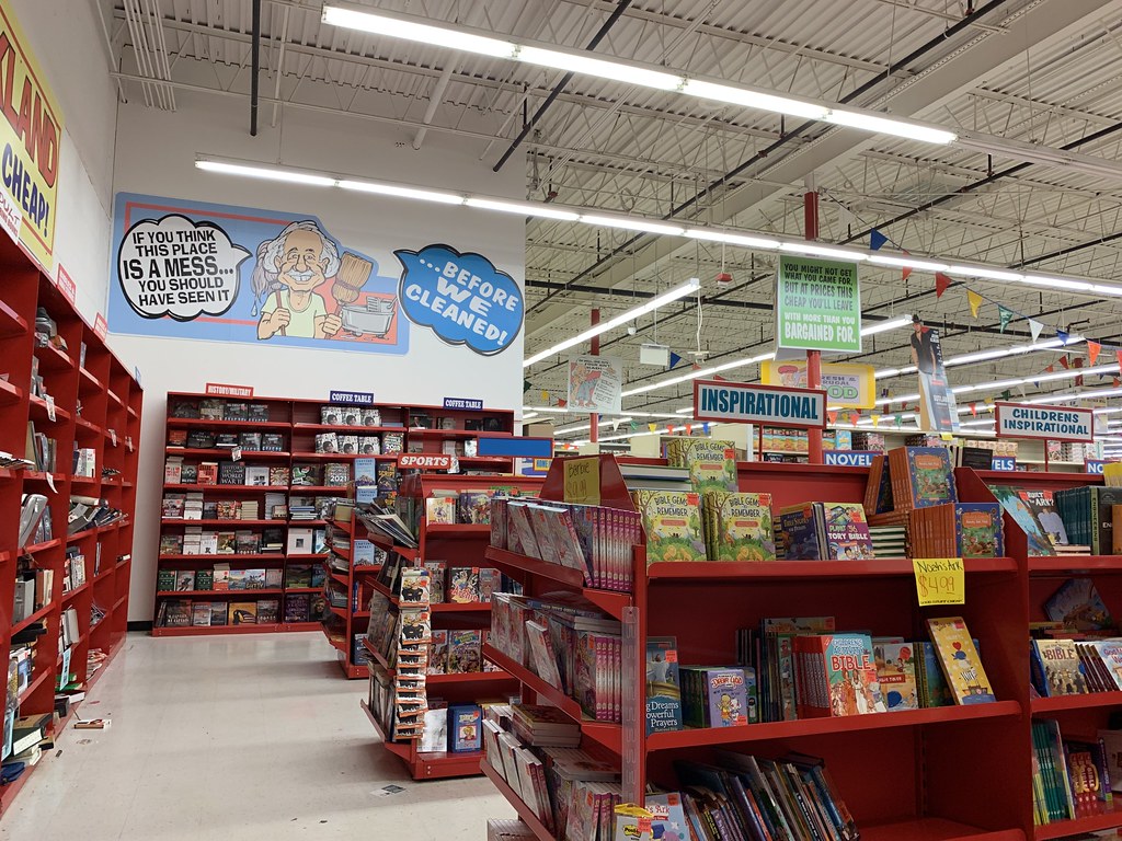 Ollie's Bargain Outlet interior a photo on Flickriver