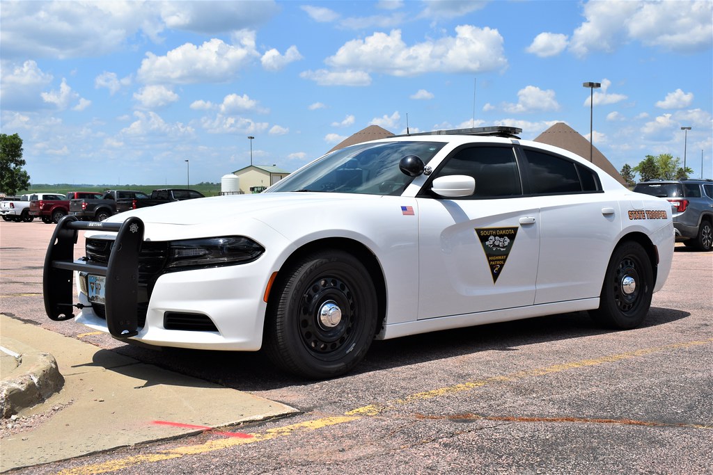 South Dakota Highway Patrol 20152019 Dodge Charger Pursui… Flickr