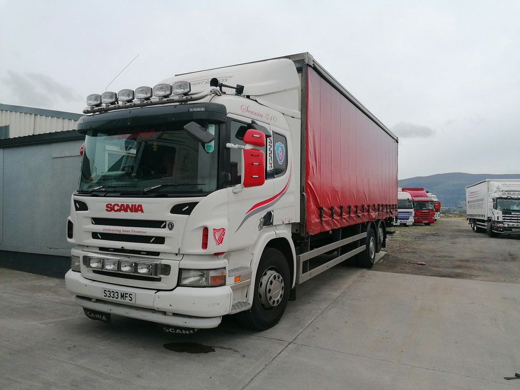 Mourne Freight Services S333 MFS Martin Mackillop Flickr