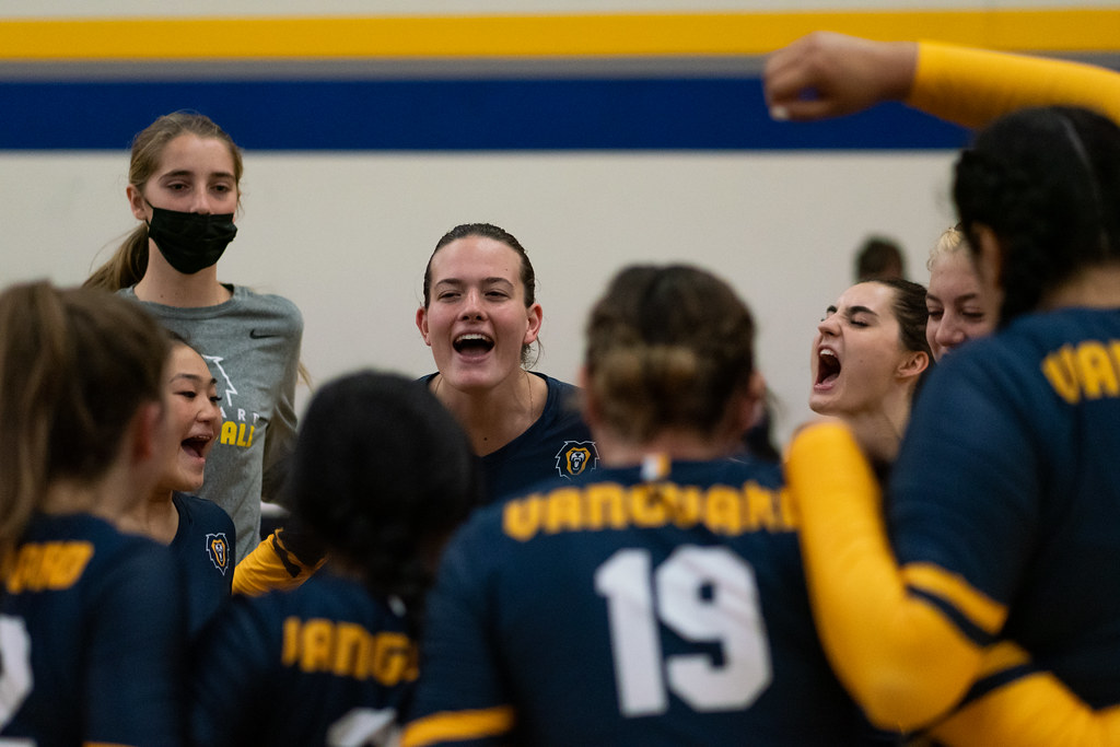 W Volleyball v Westmont 10/16 Flickr