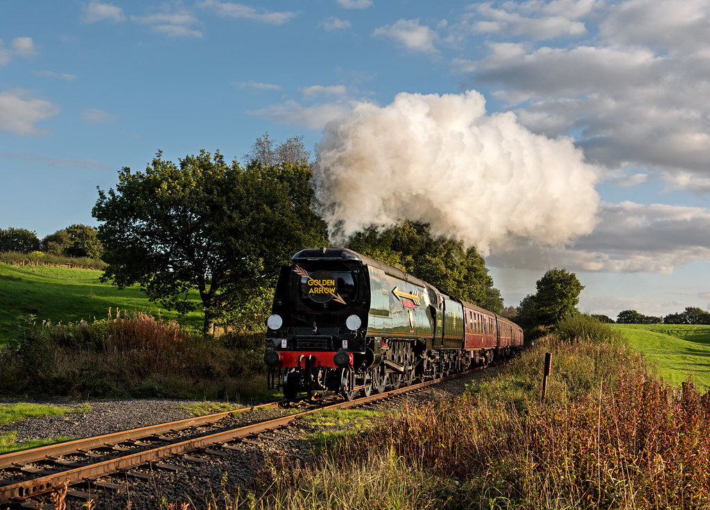 An hour at Springside Farm Crossing 2. 34092 " City of Wel… Flickr