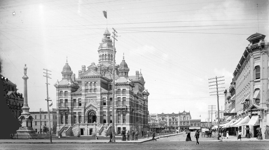 1888 City Hall and Market Street, Winnipeg looking west fr… Flickr