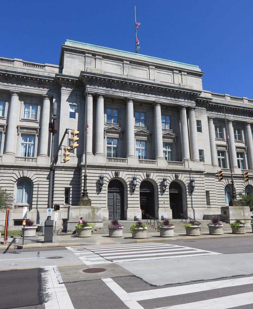 Cleveland, Ohio City Hall Built in 1916, this BeauxArts s… Flickr