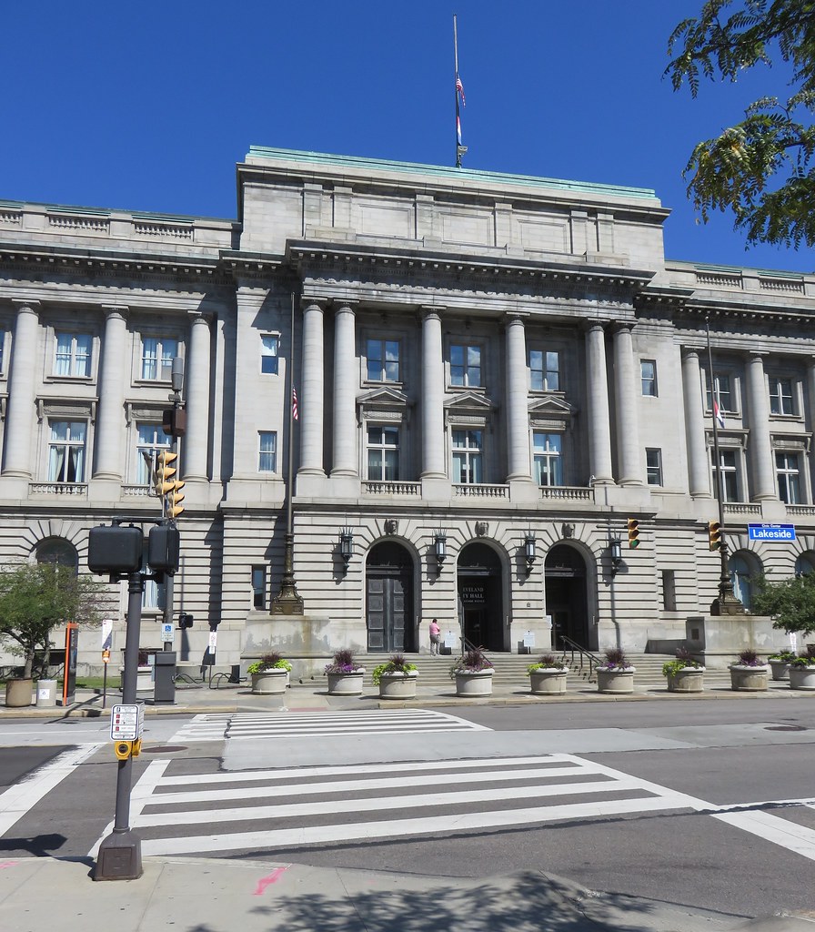 Cleveland, Ohio City Hall Built in 1916, this BeauxArts s… Flickr