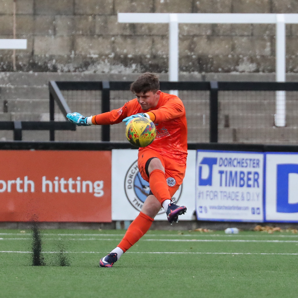 Dorchester Town FC and Farnborough FC Dorchester Town's Ke… Flickr