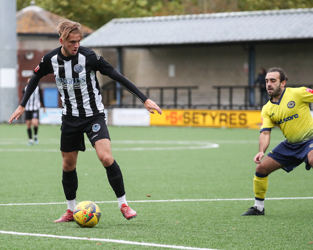 Dorchester Town FC and Farnborough FC Dorchester Town's To… Flickr