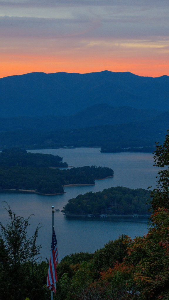 Dusk at Lake Chatuge Hiawassee USA mharoldsewell Flickr