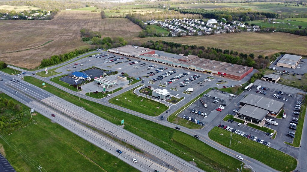Somerset Village a photo on Flickriver
