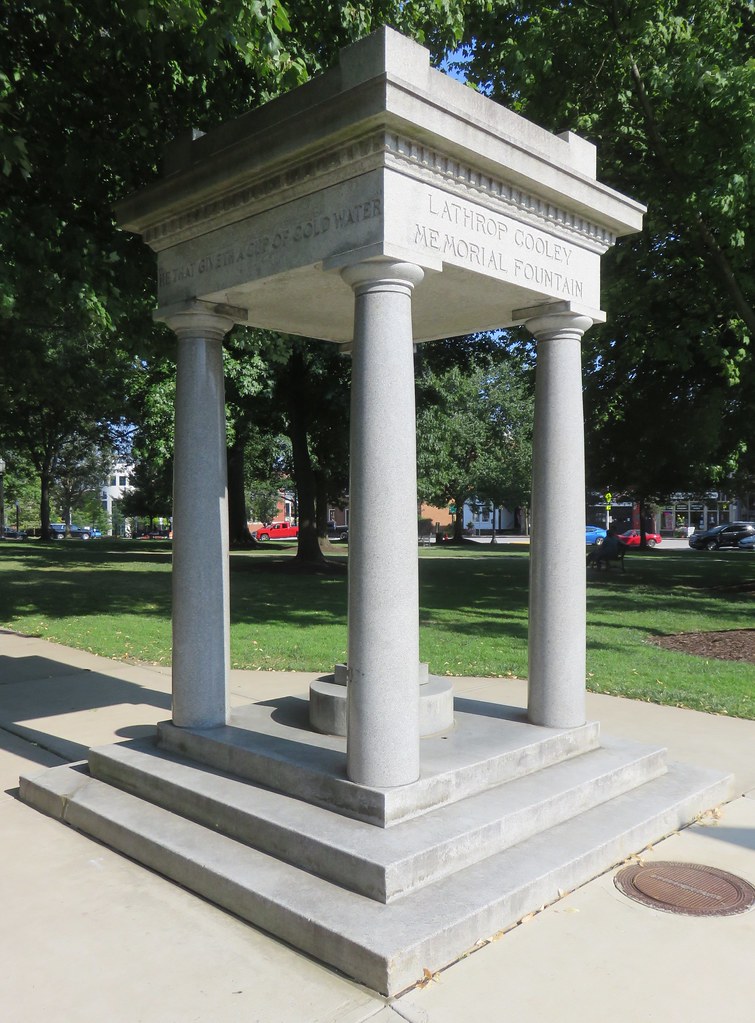 Lathrop Cooley Memorial Fountain (Medina, Ohio) The Medina… Flickr