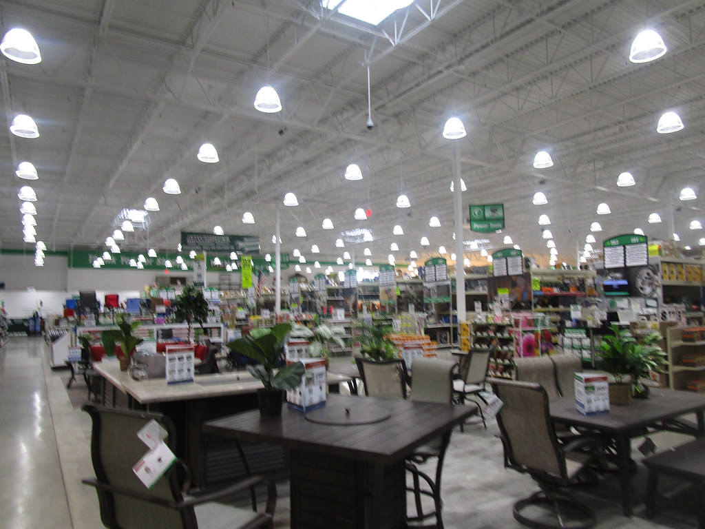 Outdoor Furniture Tallmadge, OH. May 2021. … Flickr