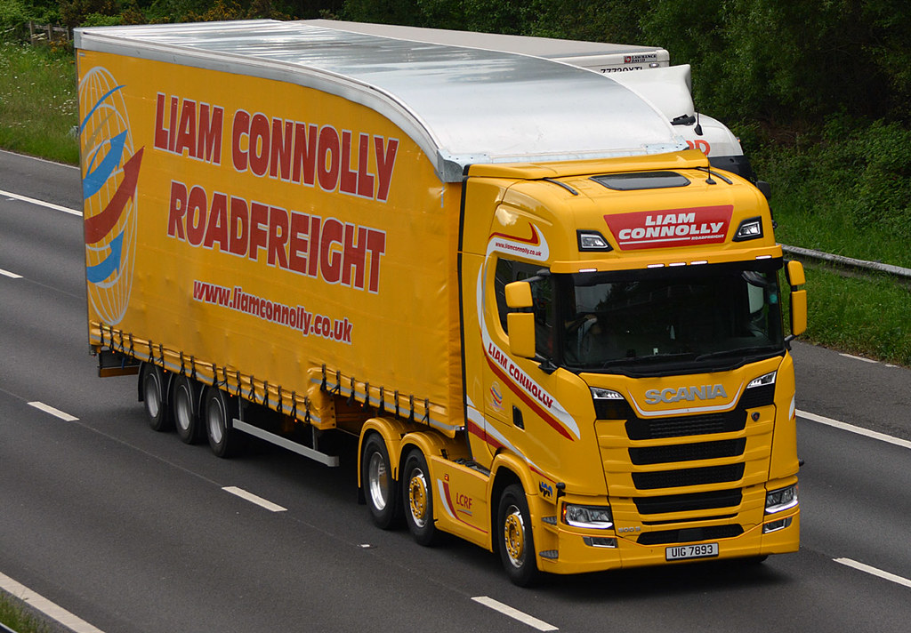 Liam Connolly Roadfreight UIG 7893 M6 Gretna 10/06/2021 Harry's On