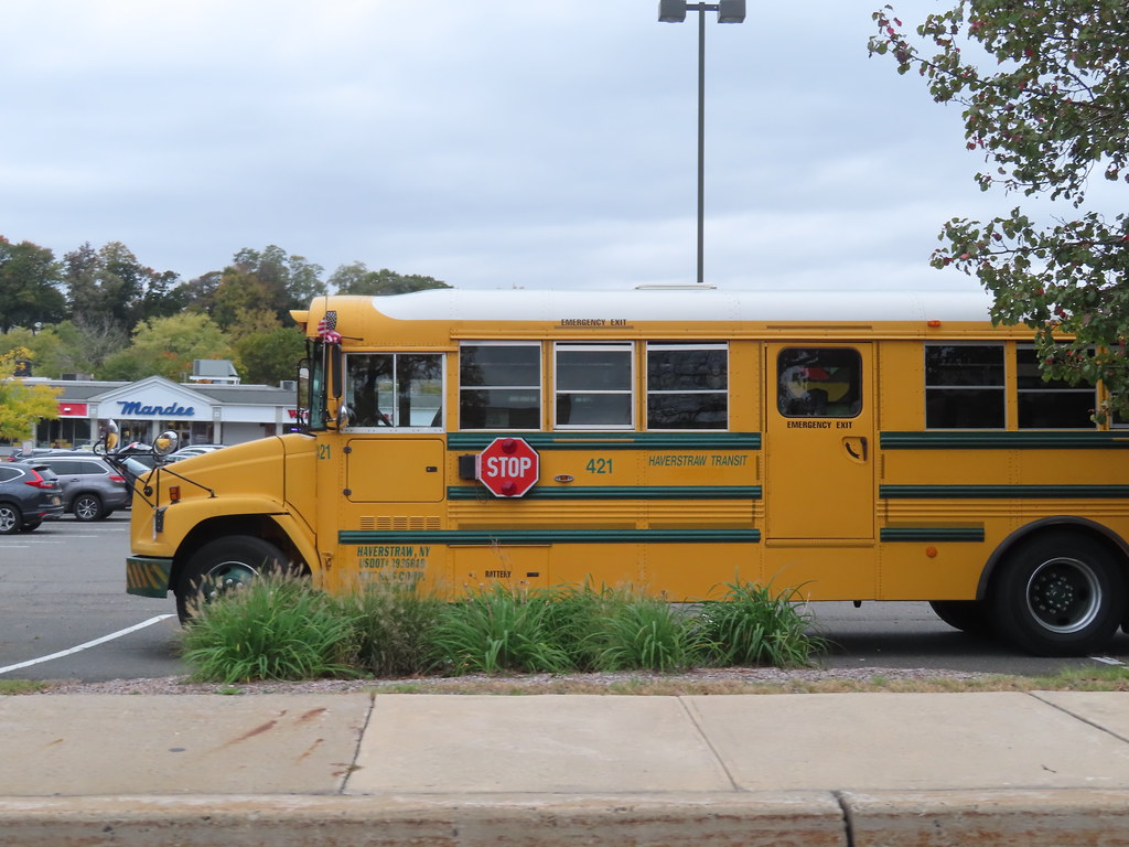 Haverstraw Transit 421 ThoseGuys119 Flickr