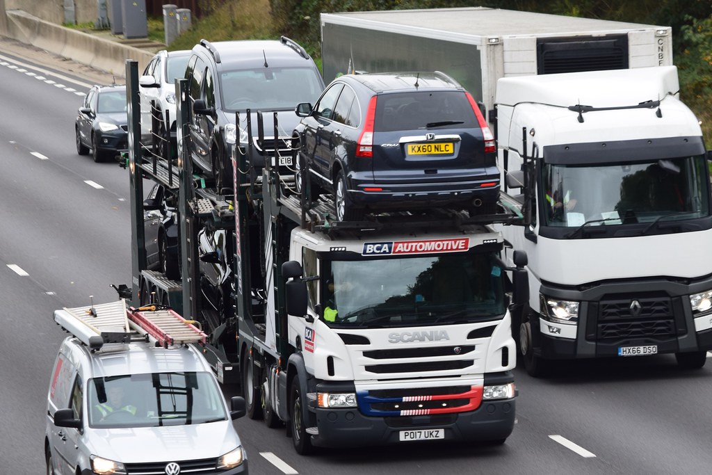 PO17UKZ BCA Scania Car Transporter Kilsby Road bridge M1 Flickr