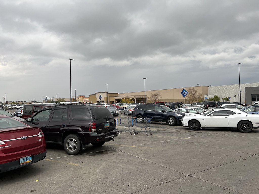 WalMart 13th Avenue South Fargo, North Dakota a photo on