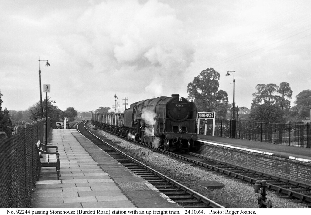 Stonehouse (Burdett Road). No. 92244 passing with an up fr… Flickr