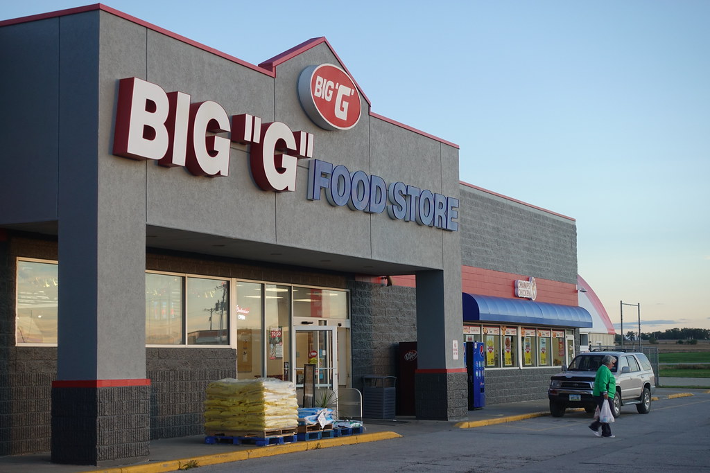 Big G's Food Store front 102521 05 a photo on Flickriver