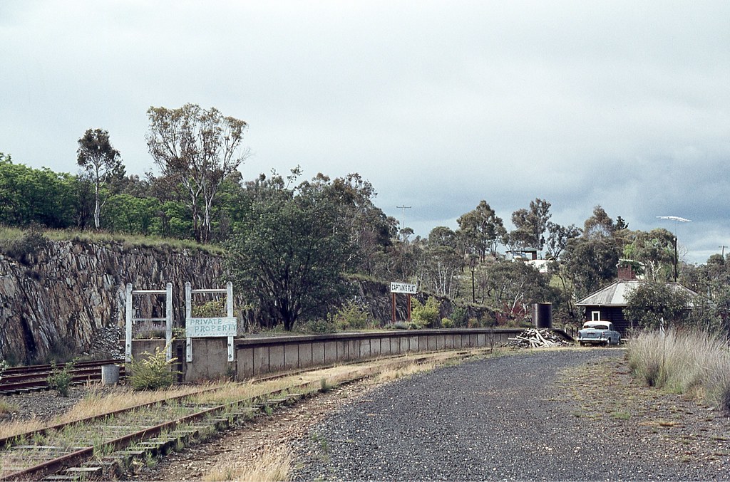 Captains Flat Station, Captains Flat, NSW. KI806 dunedoo Flickr